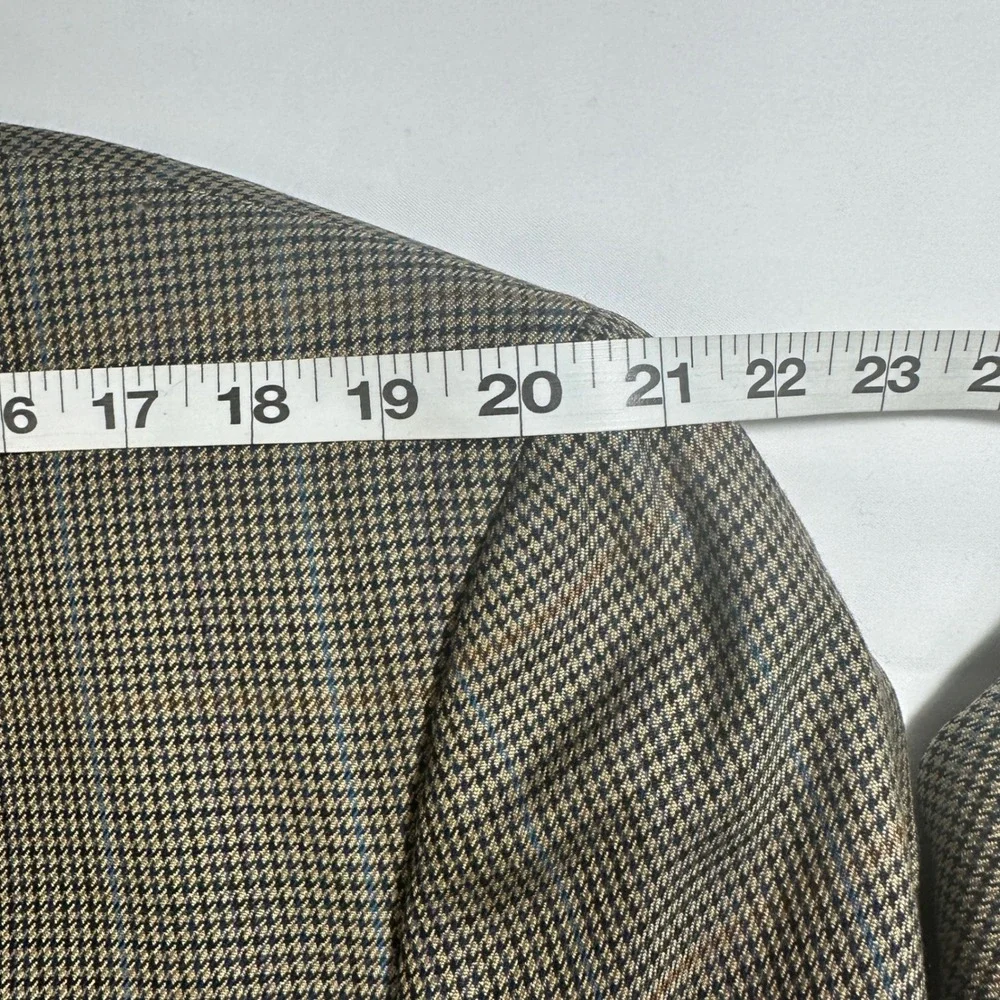 Brioni for Neiman Marcus Houndstooth Plaid Wool Jacket 48 Long Italy FLAWED